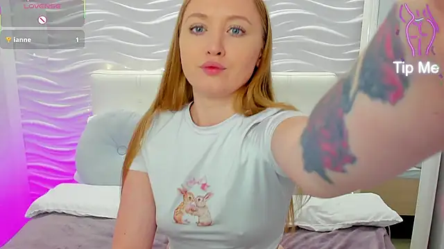 ChloeSug online show from 09.15.25