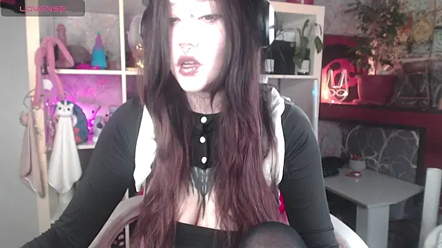 chloe crystall killer online show from 07.20.26