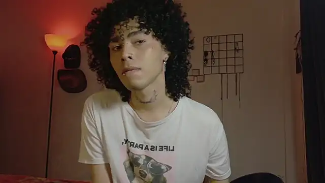 Snapshot of seven7xis chatting on 02.21.26 seven7xis online show from 02.21.26