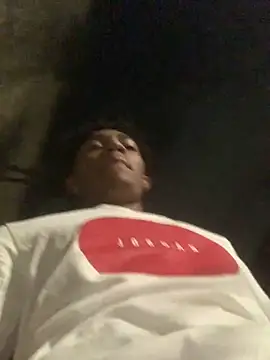 Snapshot of Boy_cock18 chatting on 09.14.25 Boy cock18 online show from 09.14.25