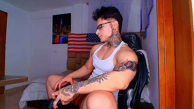 DennisWalkerr online show from 12.03.25