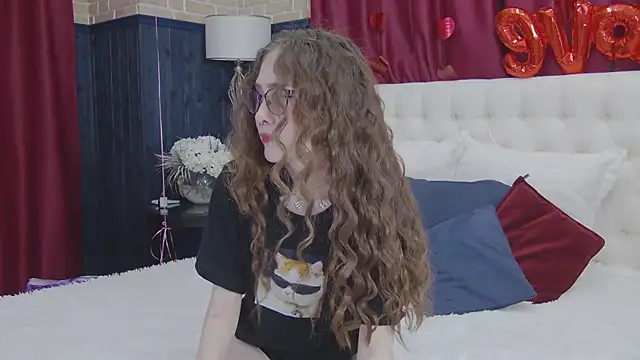 SashaMeow online show from 02.14.25