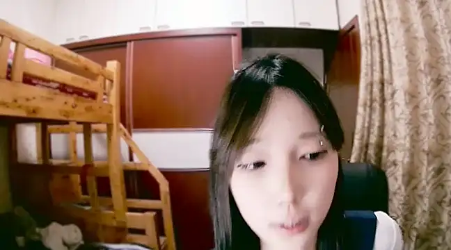 lulu-2002 online show from 12.21.24