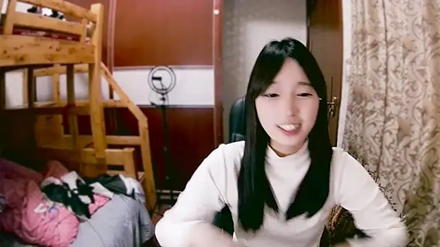 lulu-2002 online show from 01.05.25