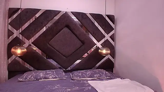 Snapshot of sam_lewins chatting on 02.11.25 sam lewins online show from 02.11.25