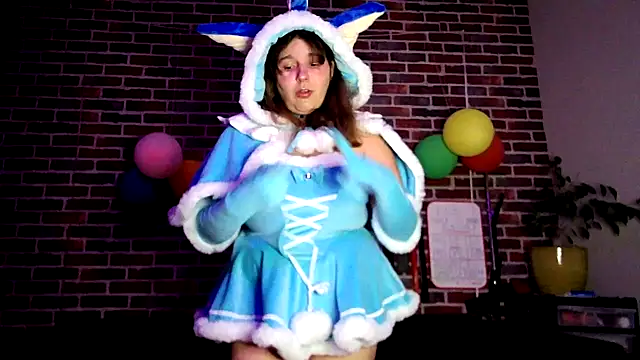 Heleneecesmecs2 online show from 10.22.25