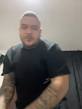 El Titan1998 online show from 12.27.24