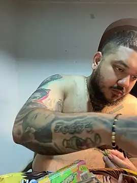 El Titan1998 online show from 04.17.26