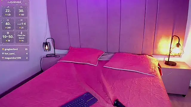 PamelaEvans   online show from 01.20.25