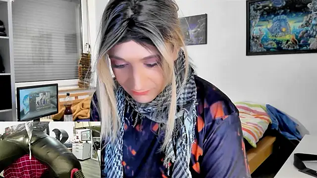 DYasmin69 online show from 02.22.25