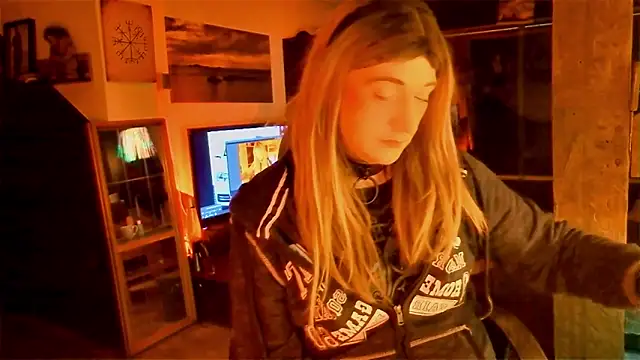 Snapshot of DYasmin69 chatting on 02.28.26 DYasmin69 online show from 02.28.26