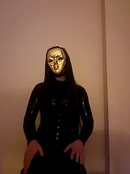 NoraInMask online show from 02.22.25