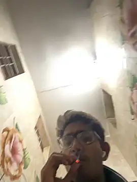 Snapshot of Cocaineandweed45 chatting on 11.16.25 Cocaineandweed45 online show from 11.16.25