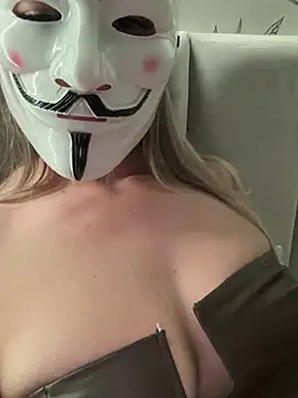 blondesexy23 online show from 12.25.24