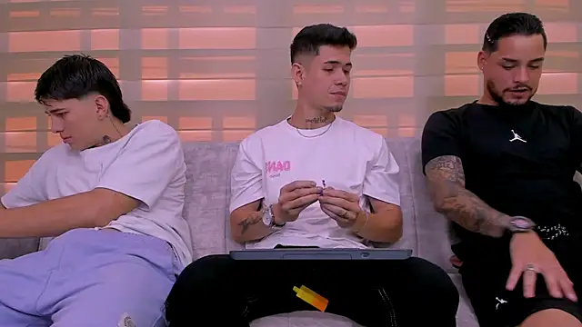 hell twink online show from 12.24.24