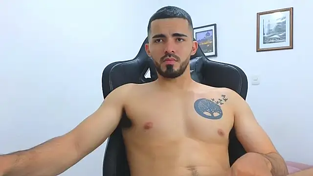 Massimoo 07 online show from 02.26.25