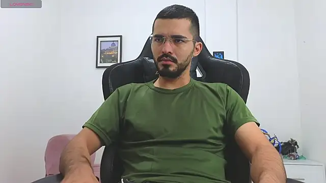 Massimoo 07 online show from 12.20.25