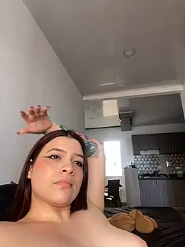 Snapshot of Sophia_cyrus11 chatting on 03.09.25 Sophia cyrus11 online show from 03.09.25