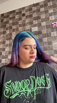 Snapshot of Sophia_cyrus11 chatting on 02.08.26 Sophia cyrus11 online show from 02.08.26