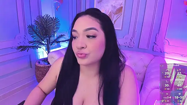 stefany duque1  online show from 11.12.25