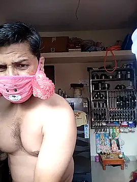 hot punekar online show from 10.16.25