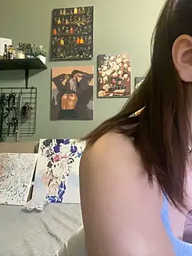 Snapshot of Sabrina_shells chatting on 03.12.25 Sabrina shells online show from 03.12.25