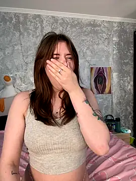 Snapshot of Sabrina_shells chatting on 09.20.25 Sabrina shells online show from 09.20.25