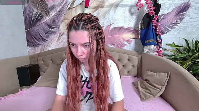 Snapshot of Anoraa chatting on 10.09.25 Anoraa online show from 10.09.25