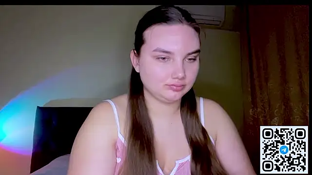 Dreamyblushfairy online show from 03.10.26