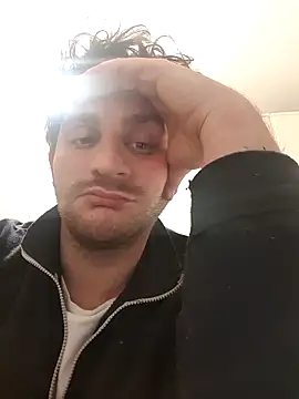 michemichemiche8 online show from 02.27.25