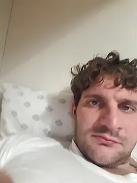 michemichemiche8 online show from 11.16.25