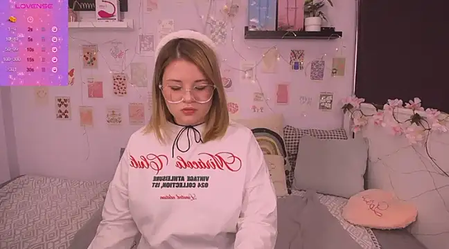 TessPleasure online show from 01.03.25