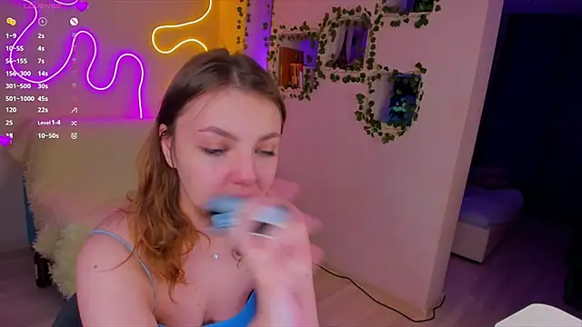 Snapshot of RobertAndLinela chatting on 01.07.25 RobertAndLinela online show from 01.07.25