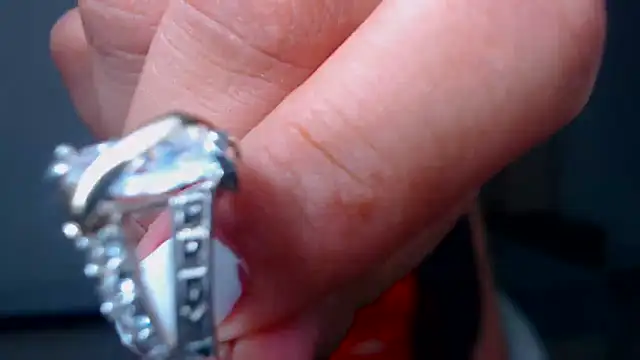 IsabellRodriguez18 online show from 02.08.25