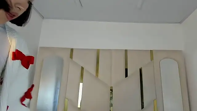 IsabellRodriguez18 online show from 10.20.25