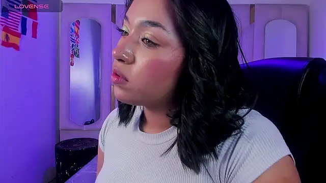 IsabellRodriguez18 online show from 06.26.26