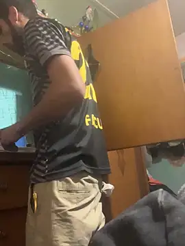 Snapshot of FlacuCoco chatting on 11.09.25 FlacuCoco online show from 11.09.25