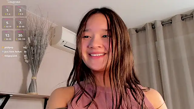 Maekko online show from 02.08.25