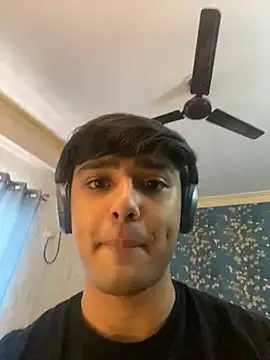 sunny49477 online show from 12.26.24