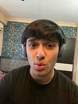 sunny49477 online show from 12.31.24