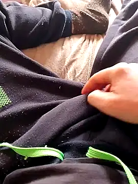 Snapshot of MaxiFabry chatting on 02.07.25 MaxiFabry online show from 02.07.25