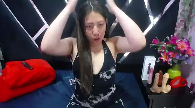 Snapshot of alison_deep chatting on 01.20.25 alison deep online show from 01.20.25