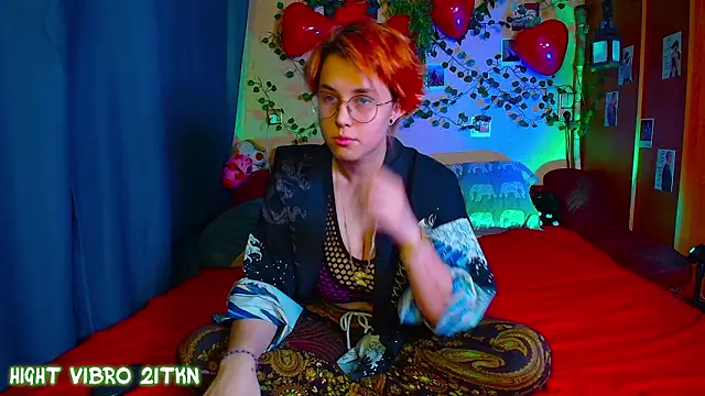 TrickyKitsune online show from 02.19.26