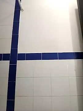 Mia WAll online show from 01.14.25