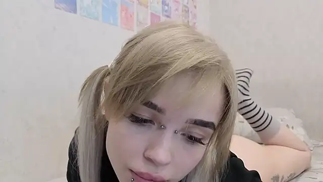 emodreamgirl online show from 05.17.26