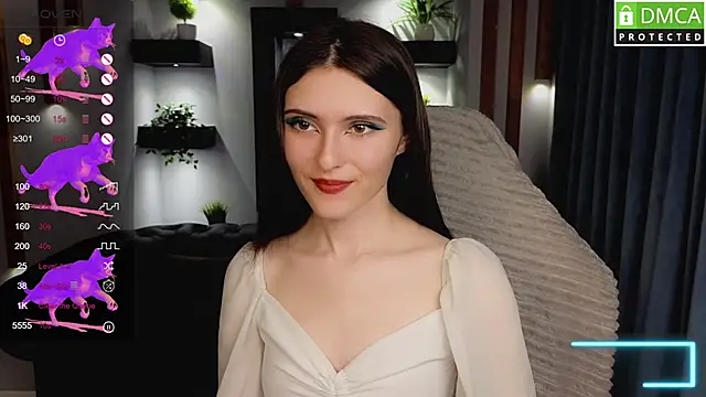 Snapshot of niki_cutes chatting on 03.18.25 niki cutes online show from 03.18.25