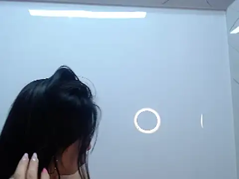 Snapshot of Chloe_Martini chatting on 01.14.25 Chloe Martini online show from 01.14.25