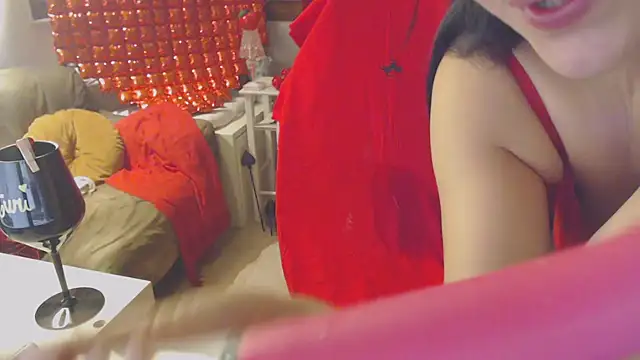 LasolitaAuri online show from 02.14.25