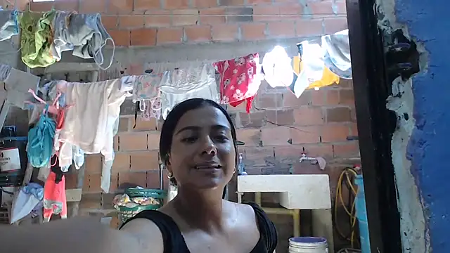 Coral0403 online show from 12.14.25