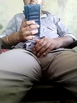 r379 online show from 11.03.25